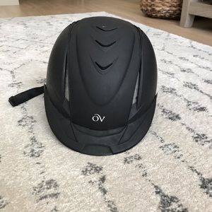 Ovation helmet